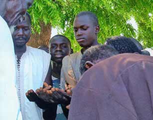 Ibra Bakhoum (84), Son and Khalif of Gora Bakhoum